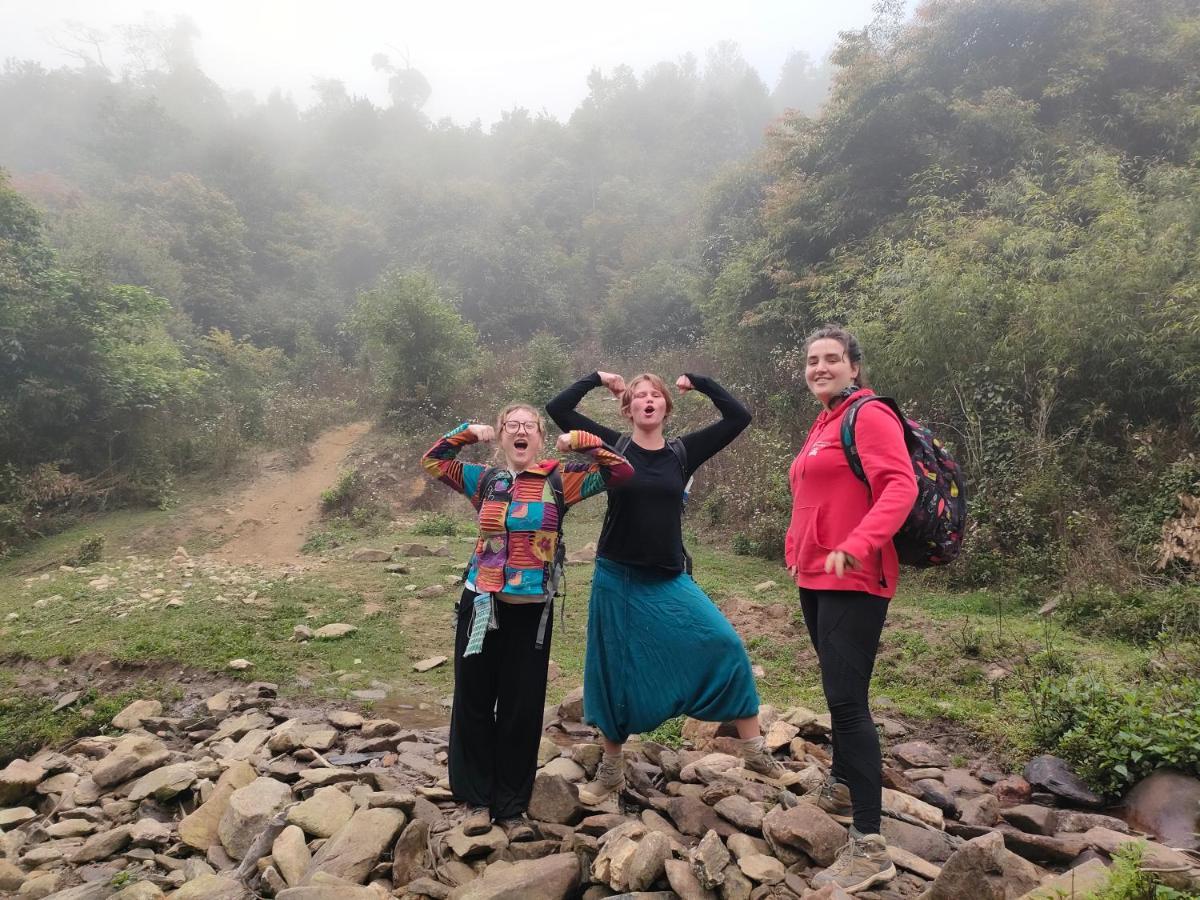Indigenous Homestay- Trek- Food- Bus Mu Cang Chai Exterior photo