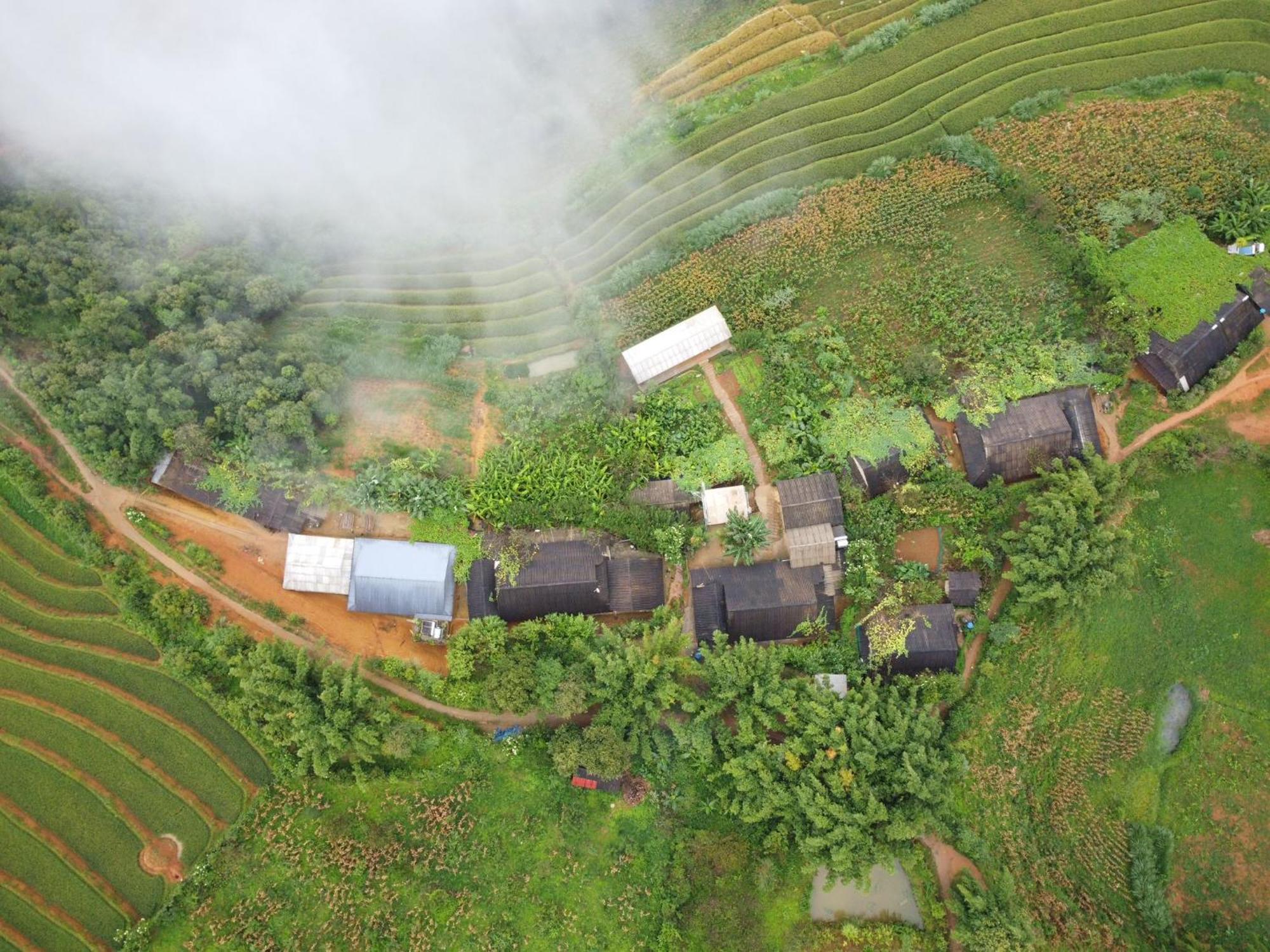 Indigenous Homestay- Trek- Food- Bus Mu Cang Chai Exterior photo