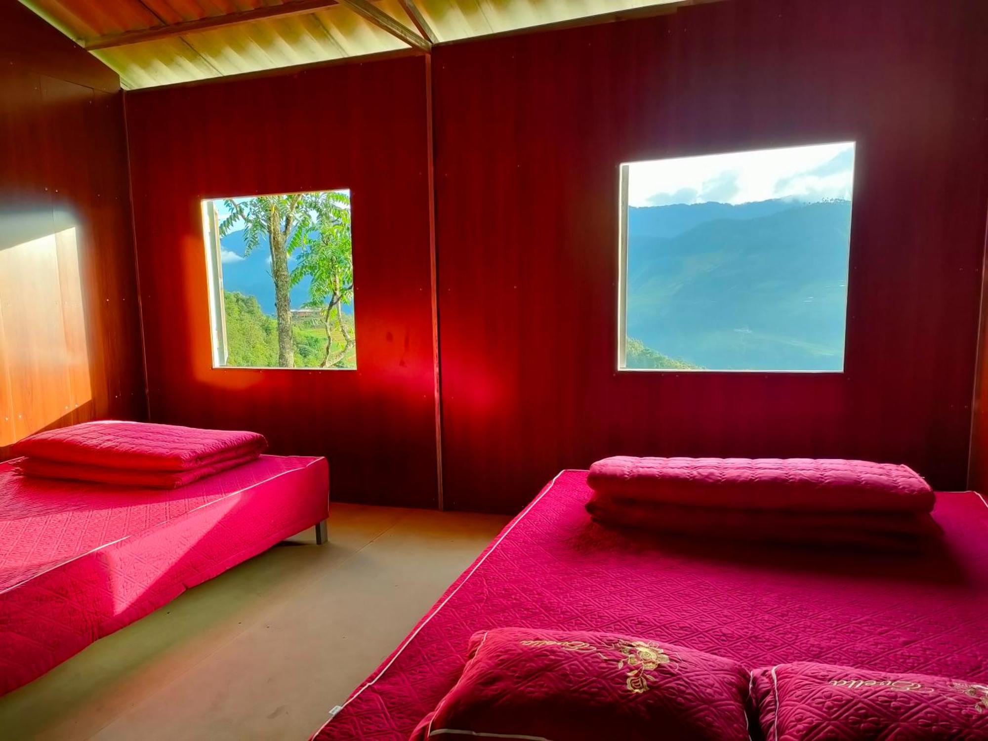 Indigenous Homestay- Trek- Food- Bus Mu Cang Chai Room photo