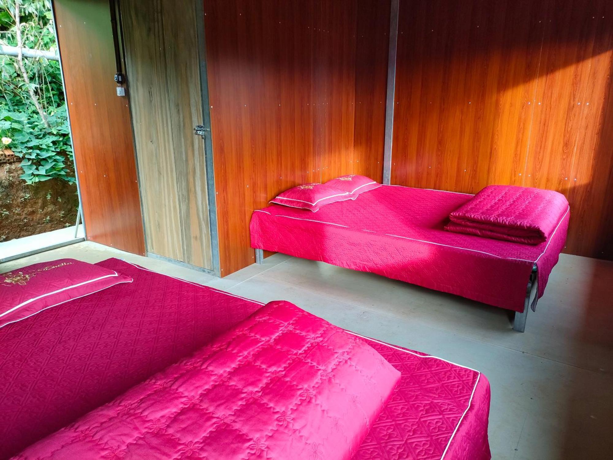 Indigenous Homestay- Trek- Food- Bus Mu Cang Chai Room photo
